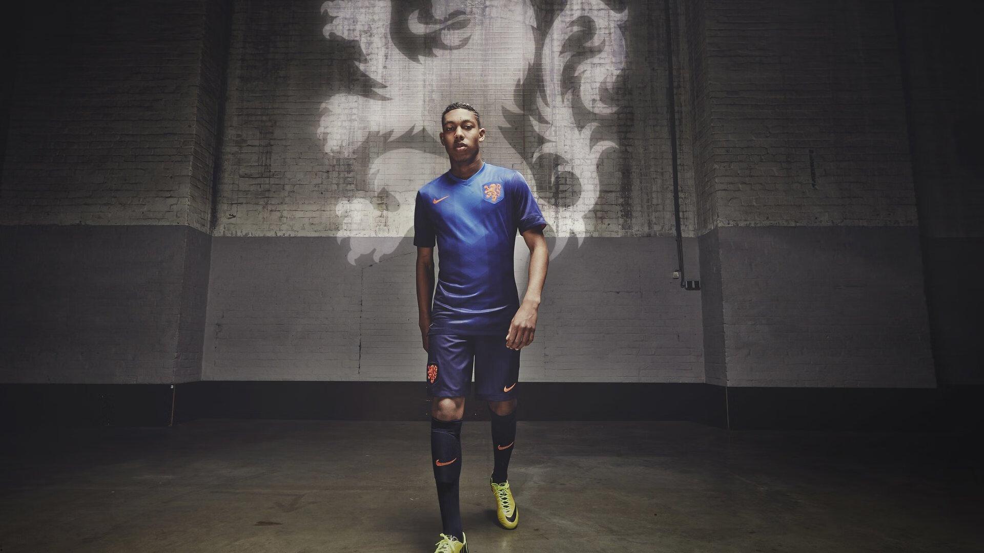 意甲联赛激战正酣，国际米兰领跑积分榜，尤文图斯紧追不舍