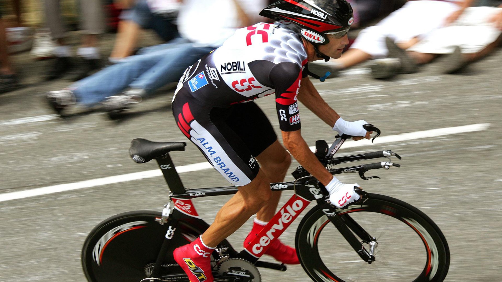 国际田联加强兴奋剂检测力度 多名运动员面临禁赛处罚