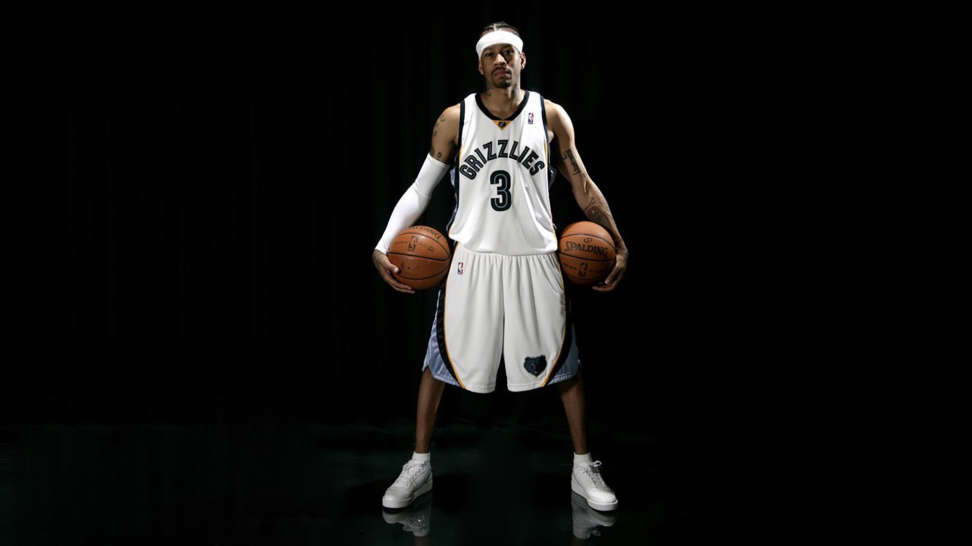 双加时鏖战！湖人险胜勇士，詹姆斯关键三分锁定胜局